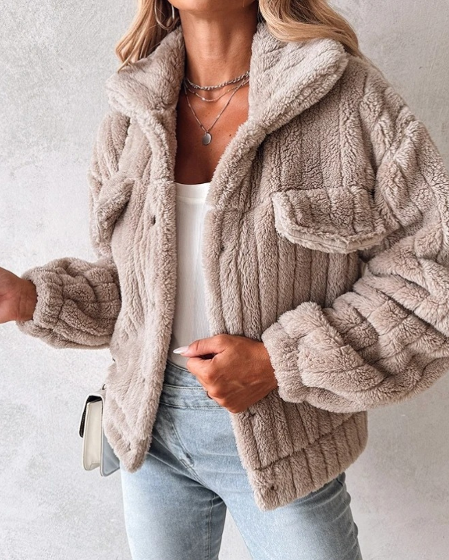 Warm Women’s Teddy Coat | Short