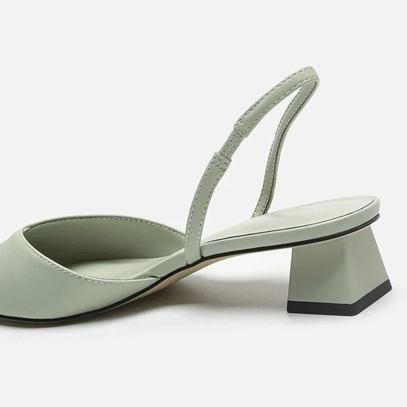 Women’s Closed-Toe Sandals | Low Heel